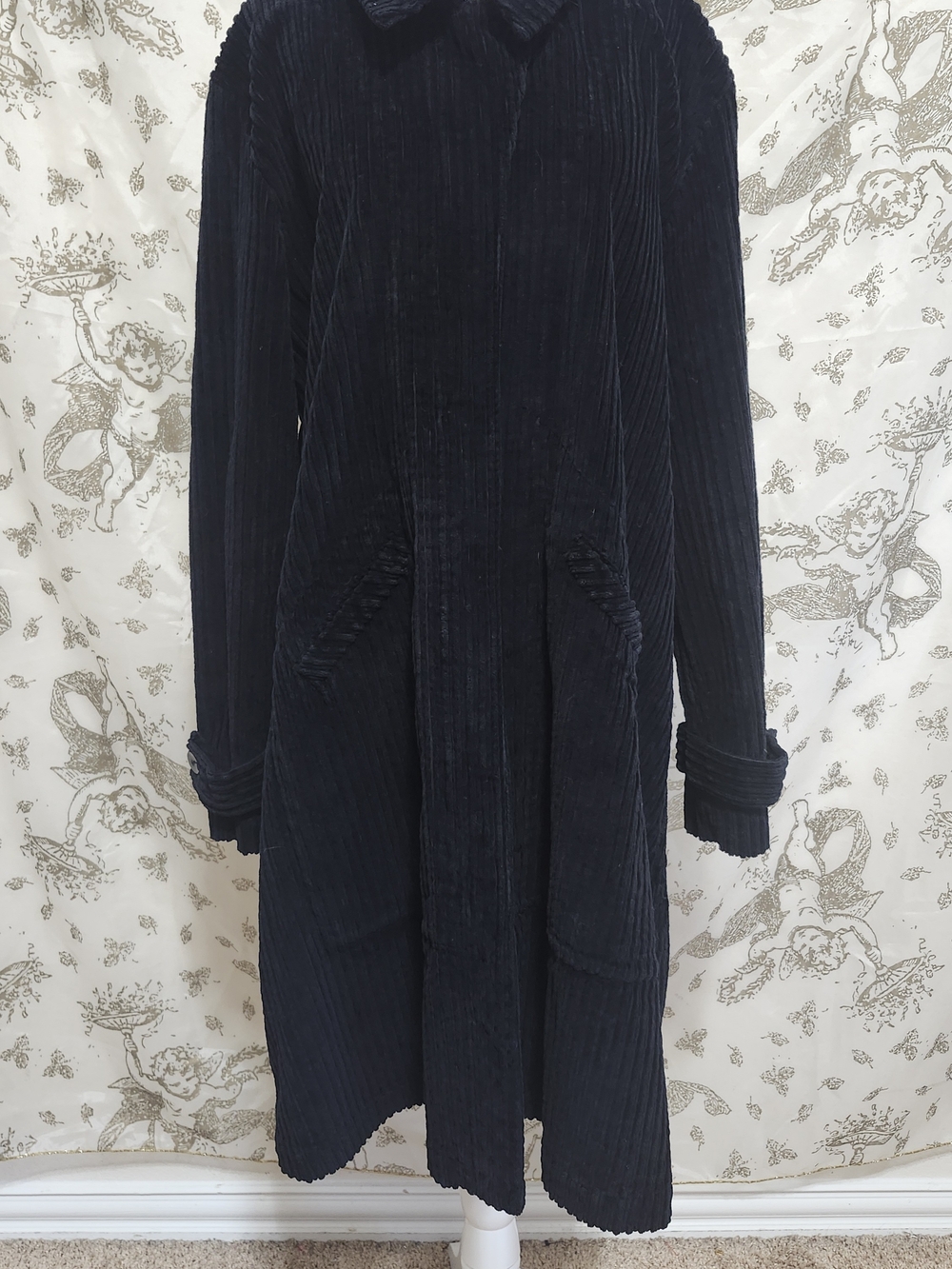 Vintage 90s Gothic Winona Ryder Vibes FLAX Trech Coat M